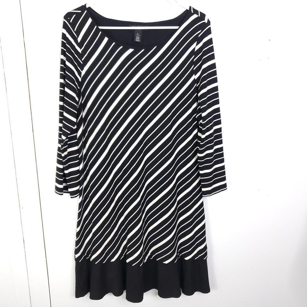 White House Black Market Black & White Diagonal Stripe Ruffle-Hem Dress